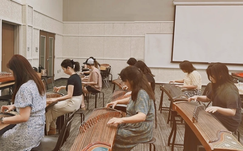 Public Guzheng Lesson